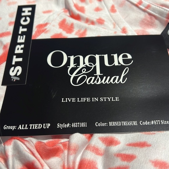 OnQue Casuals Coral and White 3/4 Sleeve Tie Dye Top size is a large - Picture 7 of 9